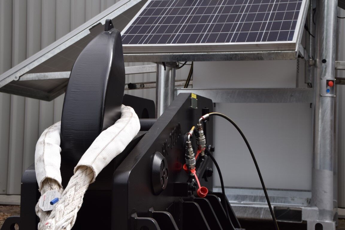 Quick Release Hook with Solar