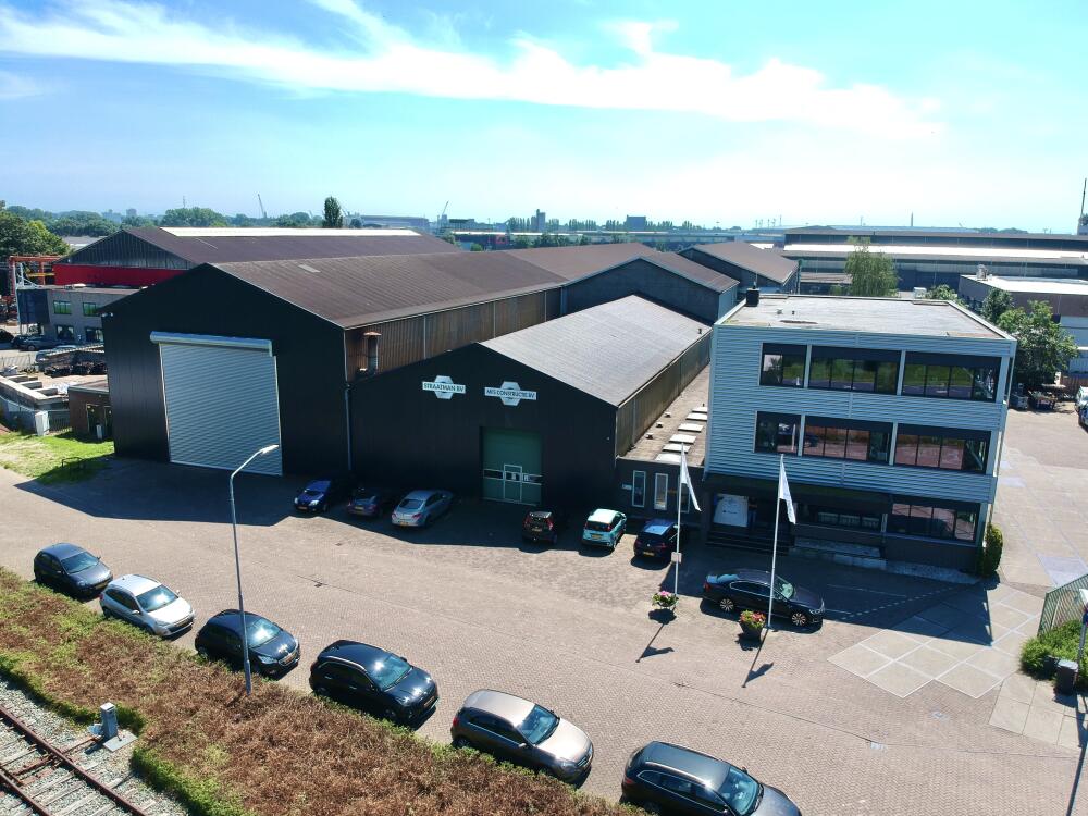 Straatman head office and factory
