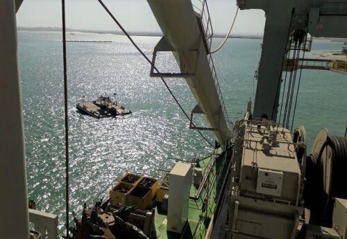 Quick Release Hooks with Solar for dredging 